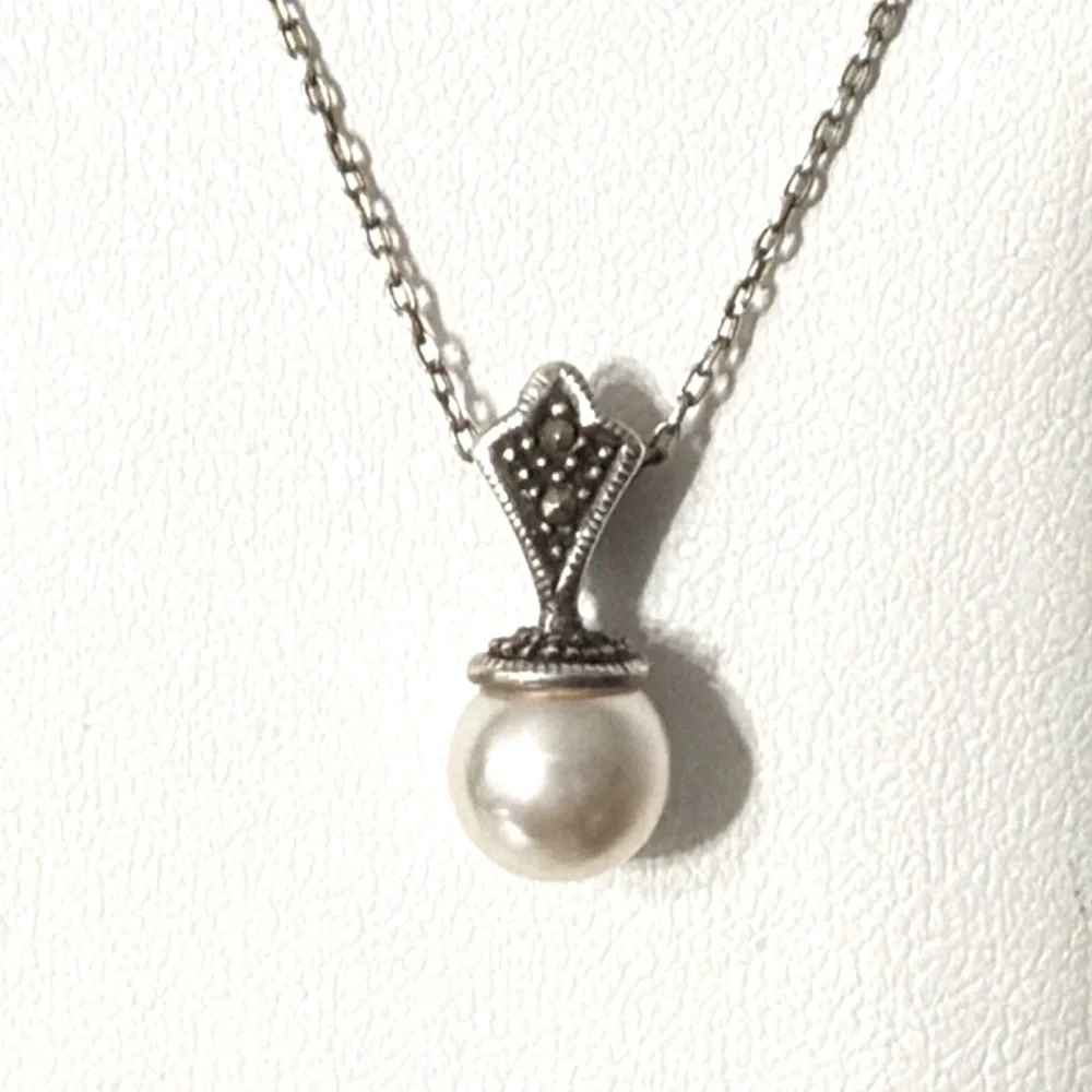 925 Sterling Silver Chain With Small Pearls - Picture 4 of 7